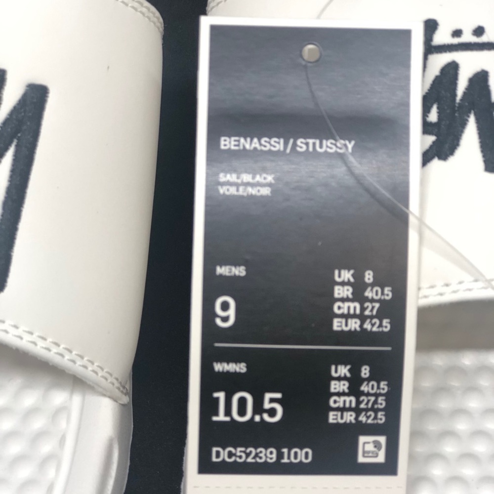 NIKE BENASSI STUSSY (WHITE) DC5239-100 - Picture 3 of 5